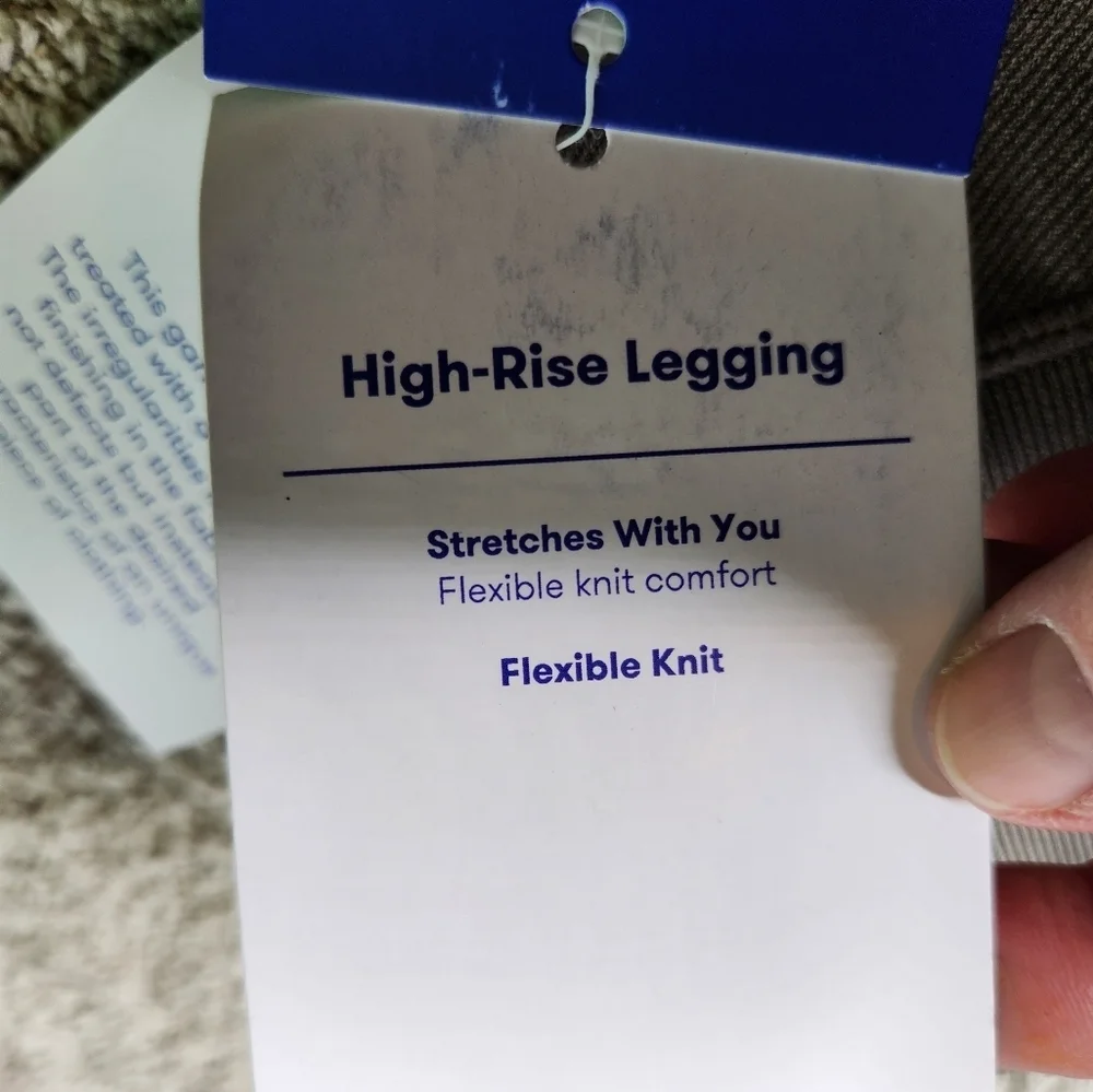 JoyLab Short Persuading Gray High Rise Leggings Size M